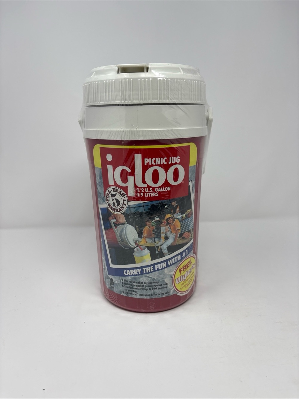 Igloo Vintage Red White Picnic Jug 1/2 Gallon Cooler NEW
